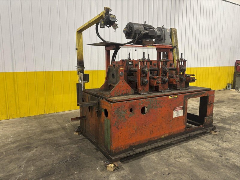 3 STAND X 2.5&quot; X 12&quot; ROLLSPACE DAHLSTROM MODEL 500-10-OB ROLLFORMER: STOCK #22625