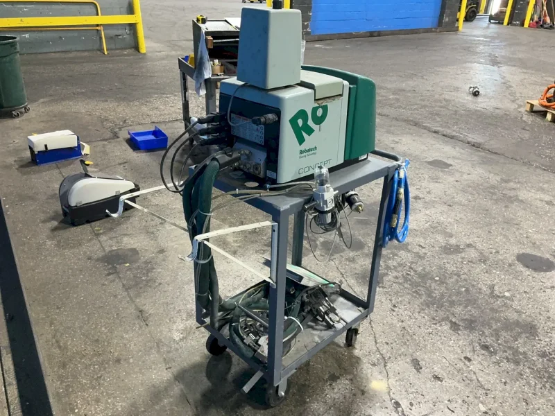 ROBATECH 87 PSI HOT GLUE MACHINE  -  KPC12