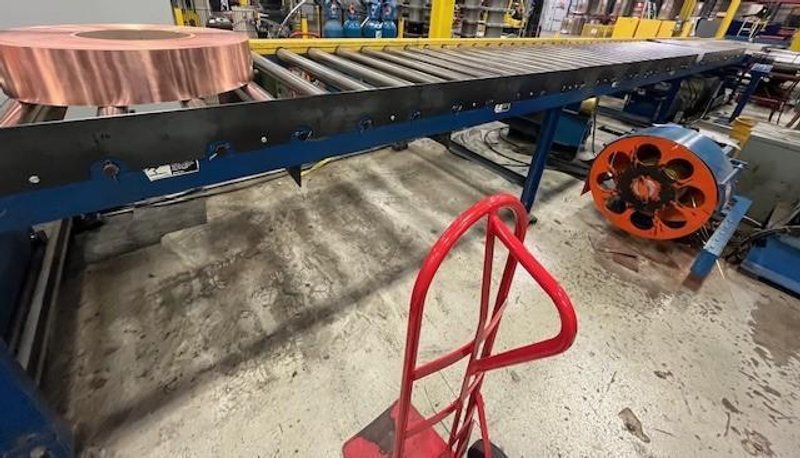 6,000# X 64&quot; X 31&#039; K&amp;S POWERED ROLLER CONVEYOR STOCK# 3959