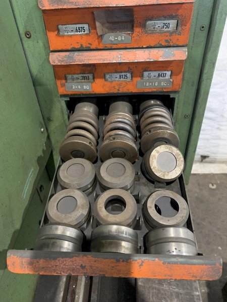 STRIPPIT SONIC 18/30 PUNCH MACHINE AND CORNER NOTCHER W/ TOOLING. STOCK # 1271823.