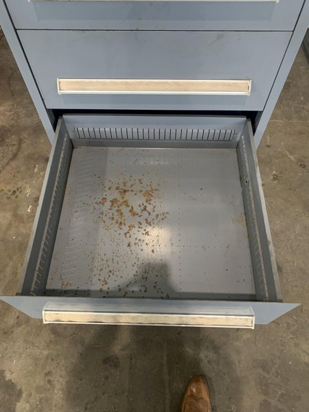 5-DRAWER STANLEY VIDMAR CABINET. STOCK # 0903524