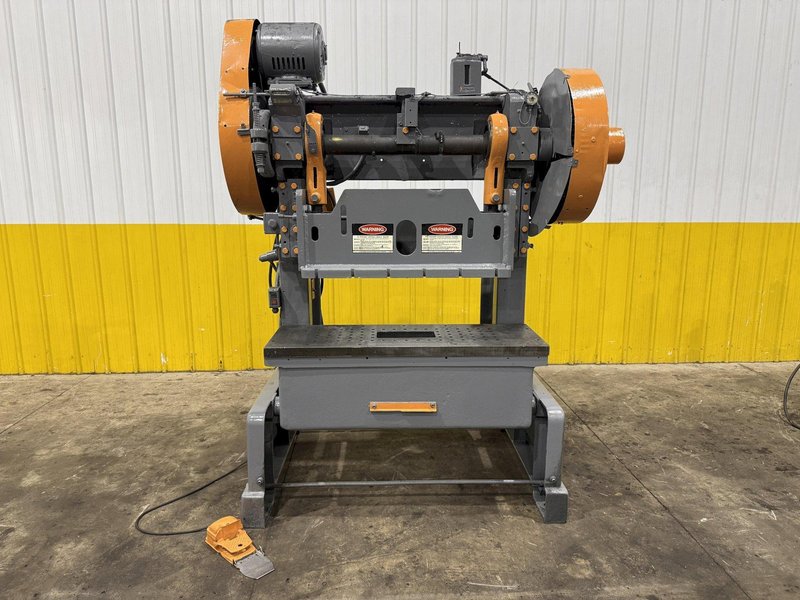 40 TON ROUSSELLE MODEL #4-B O.B.I. PRESS: YOBRO #25849