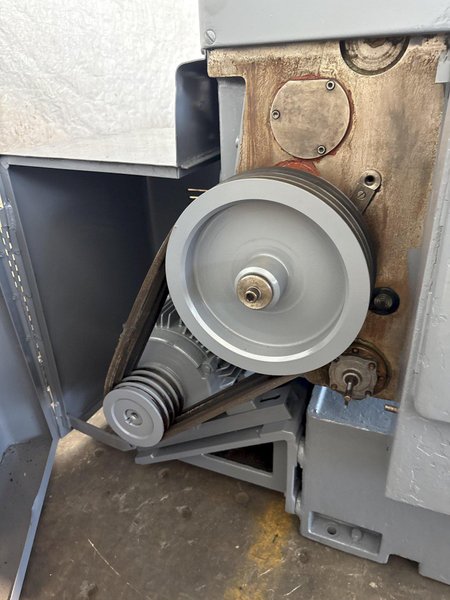 24&quot; X 168&quot; TOS TRENCIN SN55U ENGINE LATHE. STOCK # 0561325.