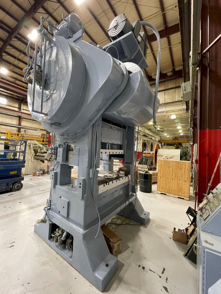 150 ton Minster P2-150-54 Piece-Maker Highspeed Mechanical Press, New 1980