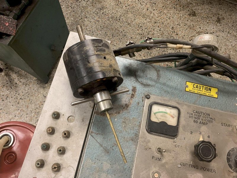 Uni-Tek Tap Burner/Disentegrator, Model 100-D, S/N 073030.