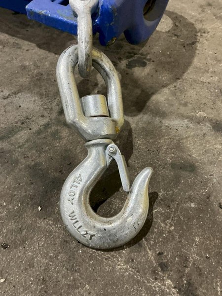 4000 LBS X 12' FORKLIFT BOOM ATTACHMENT: YOBRO #25812