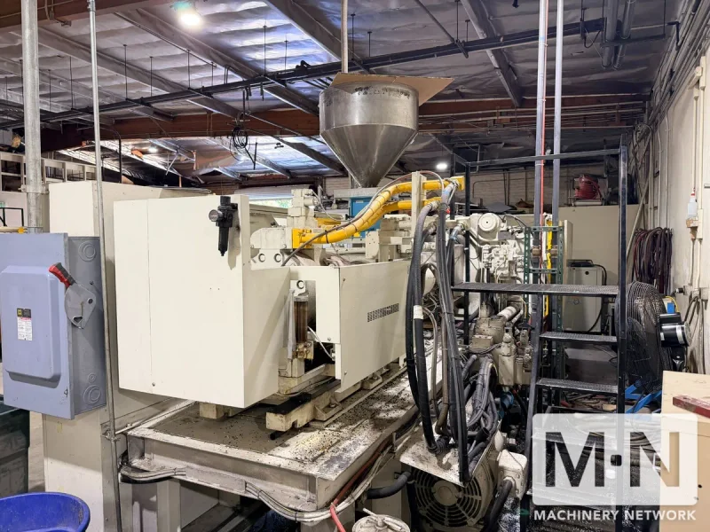 390 TON 48 OZ TOSHIBA MODEL ISG390V21-27AT INJECTION MOLDING MACHINE MFG 2003