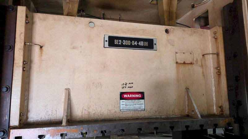 300 ton Clearing Niagara Straight Side Press For Sale Model SE2-300-84-48UH, Year 1995