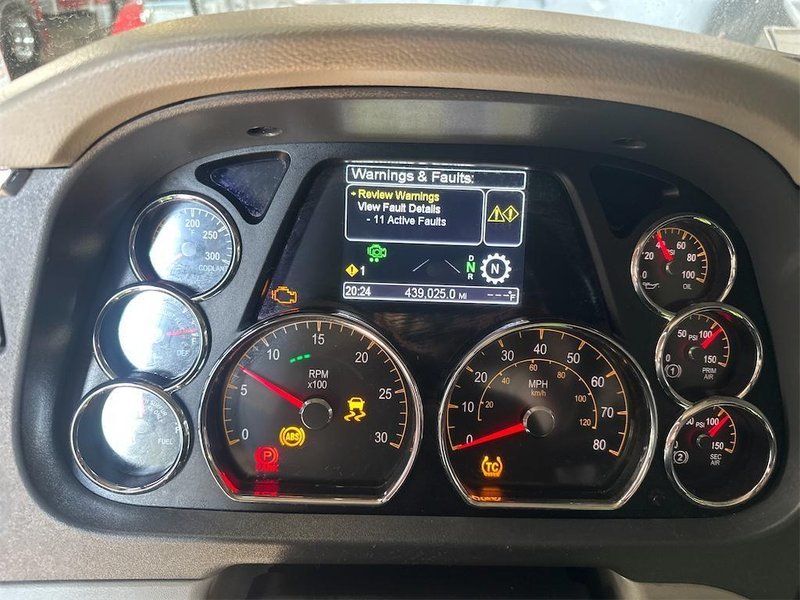 2020 Peterbilt 579 1XPBDP9X4LD650676