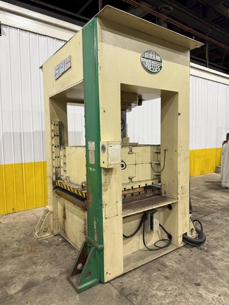 660 TON SUTHERLAND MODEL #HD1 HYDRAULIC 4 POST GUIDED RAM PRESS 15&quot; STROKE: YOBRO #24088