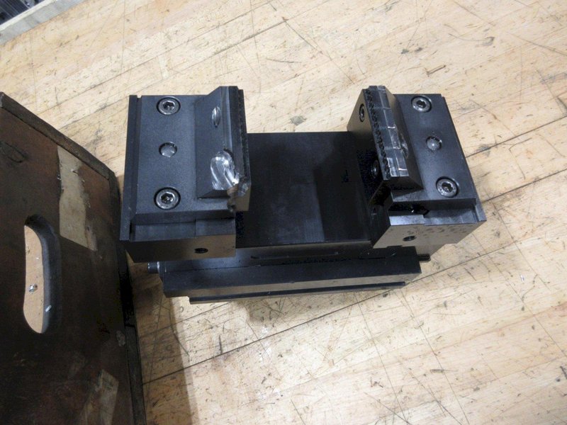 5-Axis 100MM/4" Centering Vice w/ Schunk VERO-SPA40 &amp; Dozens of Aluminum Soft Jaws- Auction Item