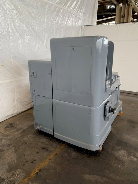 HEALD MODEL 421 BORE-MATIC HORIZONTAL BORING MACHINE. STOCK #0313322