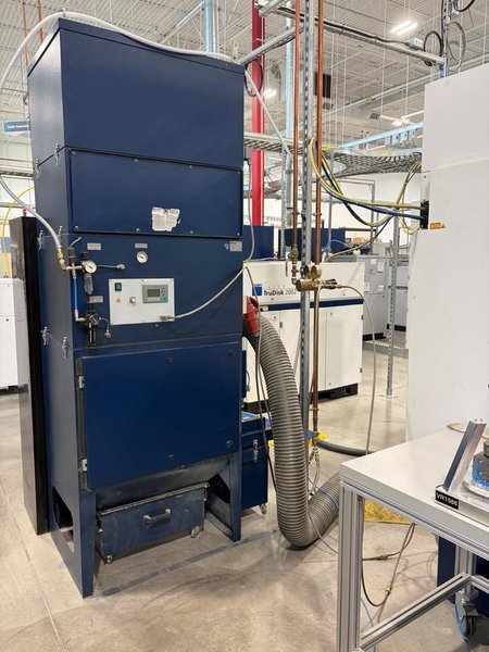 Trumpf TruLaser Cell 3010 Fiber Laser, 2011 – 3.5′ x 2′ Table, Chiller
