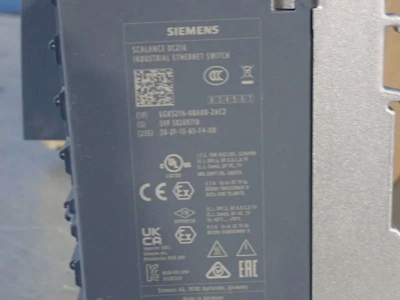 SIEMENS ETHERNET SWITCH  -  6GK5216-0BA00-2AC2