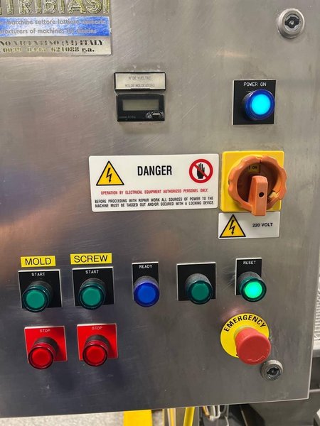 Pietribiasi Moldeadora DM.27 Mozzarella Moulding Machine, 2007