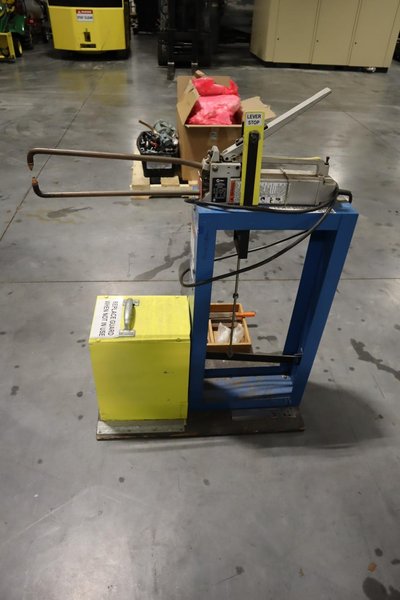 Miller Model LMSW-52 Portable Spot Welder with 17" Long-Reach Tongs- Auction Item