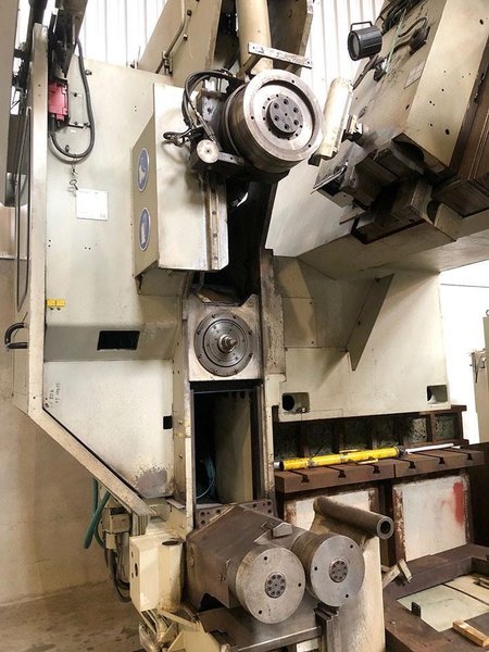 Hegenscheidt - PN 190 CNC PORTAL WHEELSET LATHE