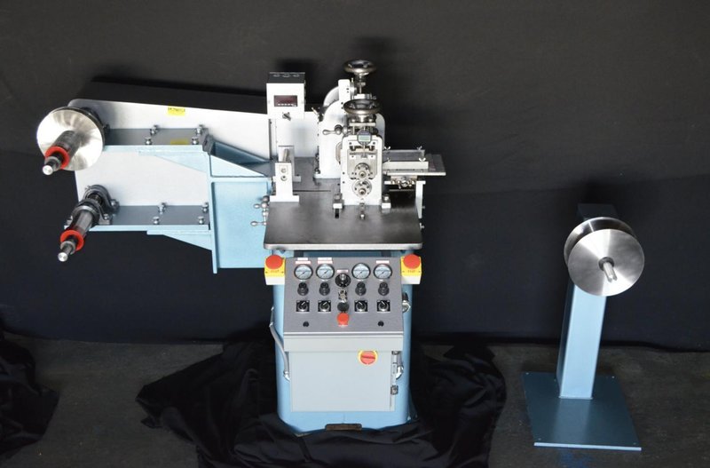 Ruesch Model 189 1.25" x 12" Precision Ring Slitter Payoff with Double Recoilers