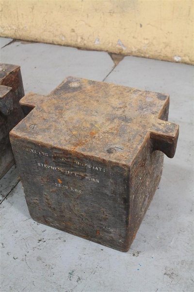 2500 LBS COUNTERWEIGHT: STOCK #59929