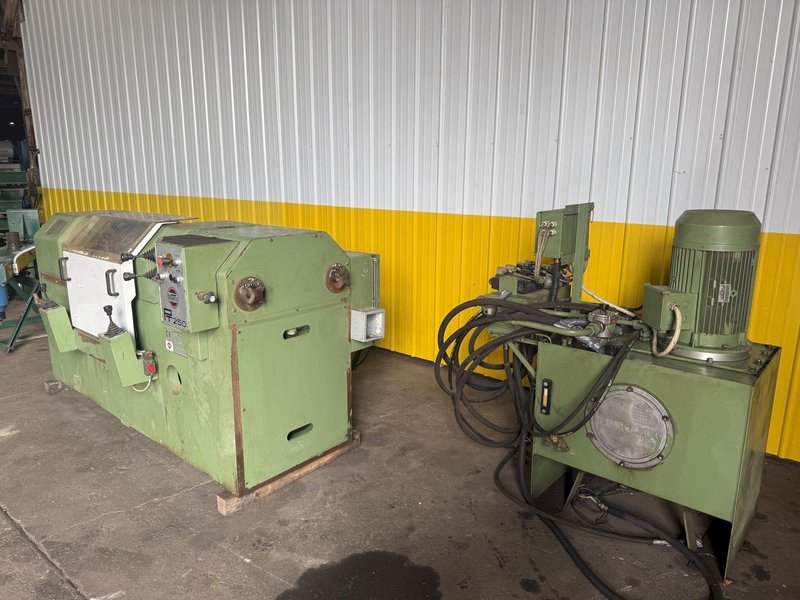 2001 BERCO PT250 TRACK PRESS WITH WTC TRACKMASTER IMPACT WRENCH &amp; CONVEYOR: YOBRO #24374