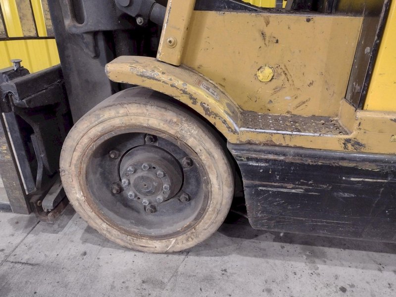 3,000 LB HYSTER MODEL #E45XM-27 ELECTRIC LIFT TRUCK FORKLIFT: STOCK #20642