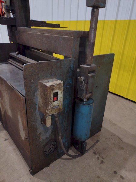 65 TON TROJAN MODEL #65T HYDRAULIC IRONWORKER: STOCK 18692