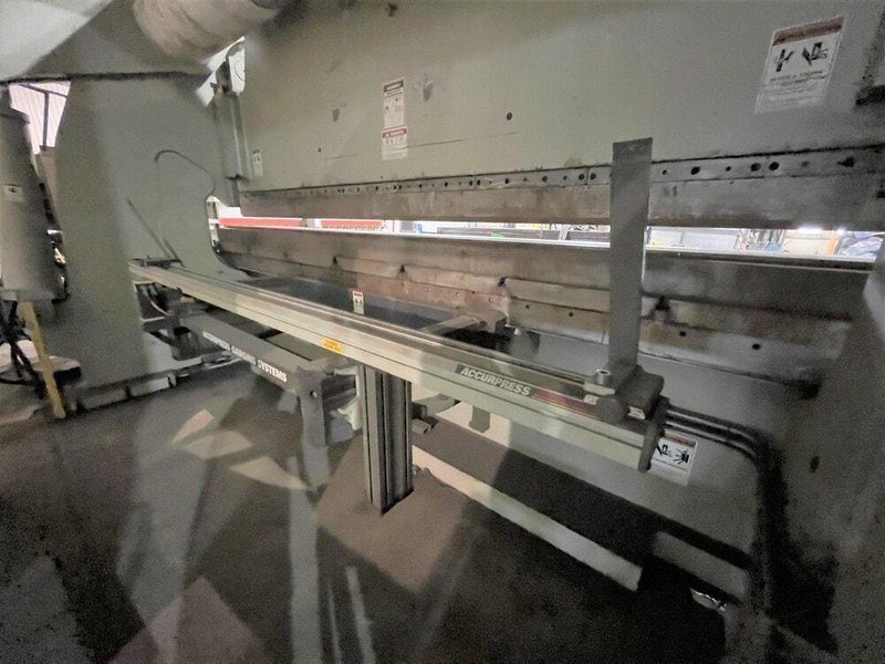 600 Ton x 16′ ACCURPRESS CNC Press Brake, Model 760016