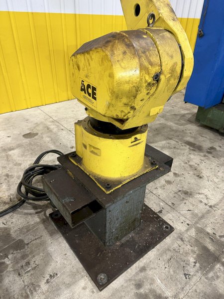 2008 FANUC MODEL #M-16iB20 PICK &amp; PLACE ROBOT WITH FANUC R-30IA CONTROLLER: STOCK #20849