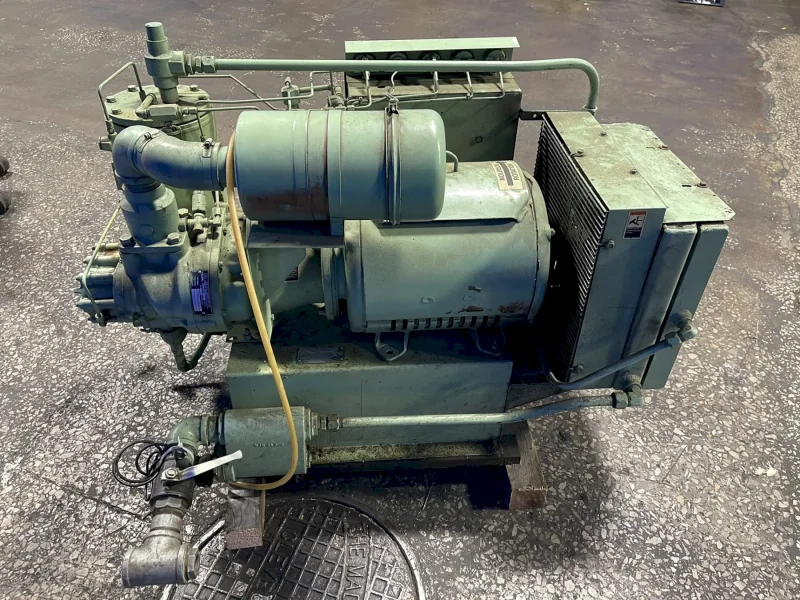 SULLAIR 115/125 PSIG AIR COMPRESSOR  -  10-40 AC/AC