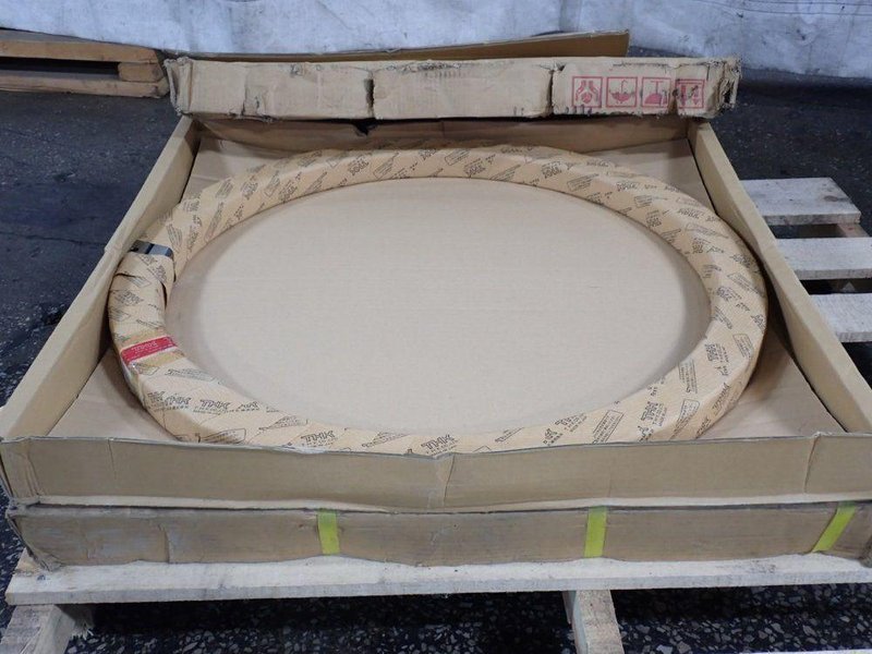 THK S/S ROLLER RINGS  -  RB60040UUC0