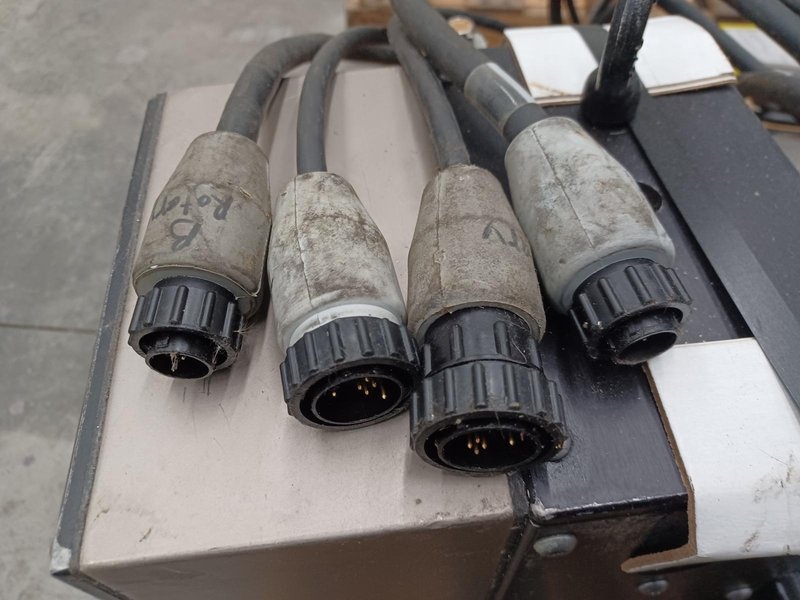 Haas TR-160-2 Twin Platter Brushless Sigma 5 4th and 5th Axis Programmable 2-Axis Trunnion Table