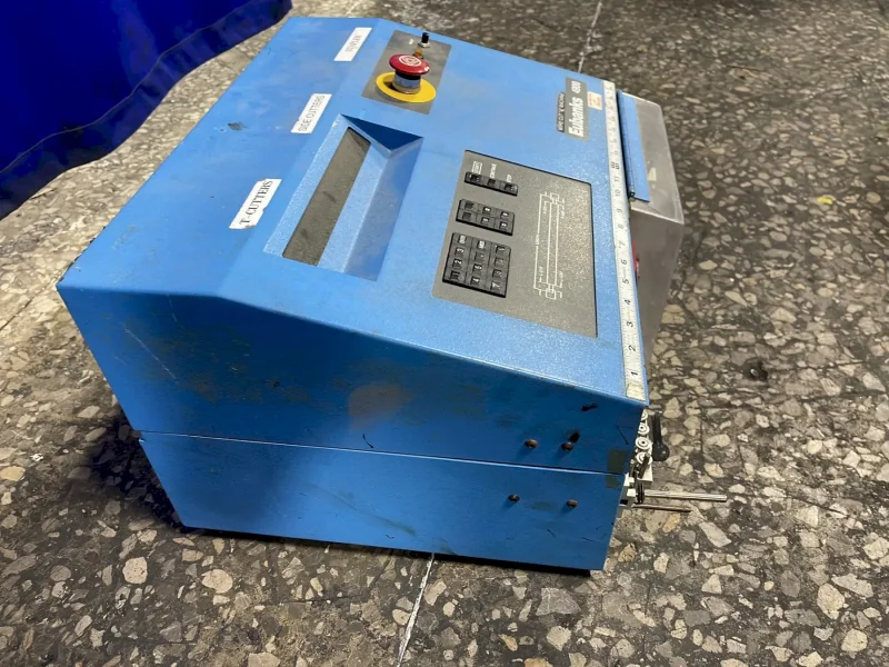 EUBANKS AUTOMATIC WIRE CUTTER AND STRIPPER  -  4900-01E