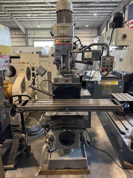 ATRUMP K6F Heavy Duty Milling Machine 40 Taper 6 H.P. DRO 2003’# 7694