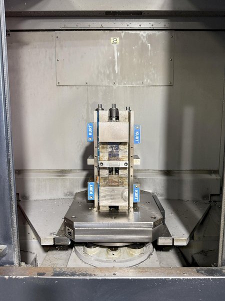 2015 OKK HMC 500 Used CNC Horizontal Machining Center For Sale