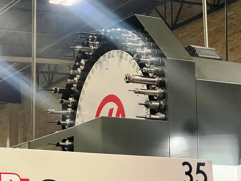 HAAS VR-9 5-AXIS HIGH SPEED CNC VERTICAL MACHINING CENTER