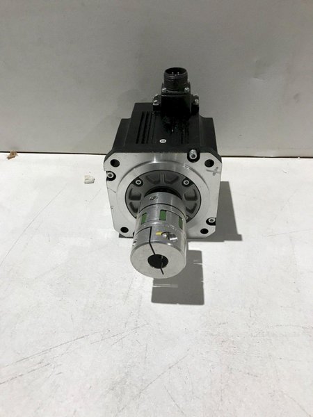 MITSUBISHI HG154S  SERVO MOTORS NEW NO BOX