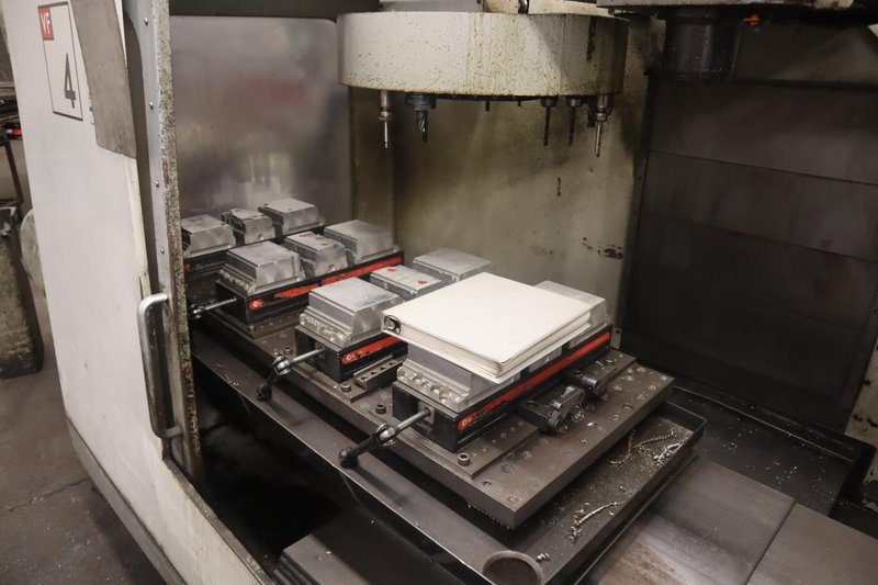 Haas VF-4 CNC Vertical Machining Center, 20 Station Carousel  Tool Changer, 7500 RPM Spindle, Chip Auger, Programmable Coolant- Auction Item