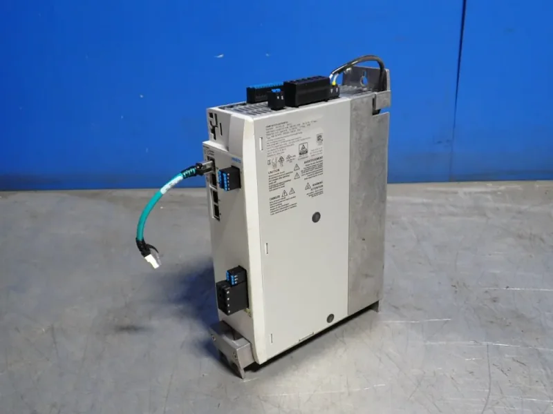 FESTO SERVO CONTROL   -  CMMT-AS-C12-11A-P3-MP-S1