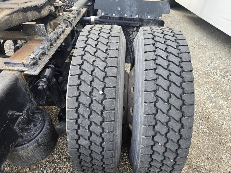 Freightliner X11342ST Day Cab; 2018 – DD13 / 450 HP / 65,000 lb GVW