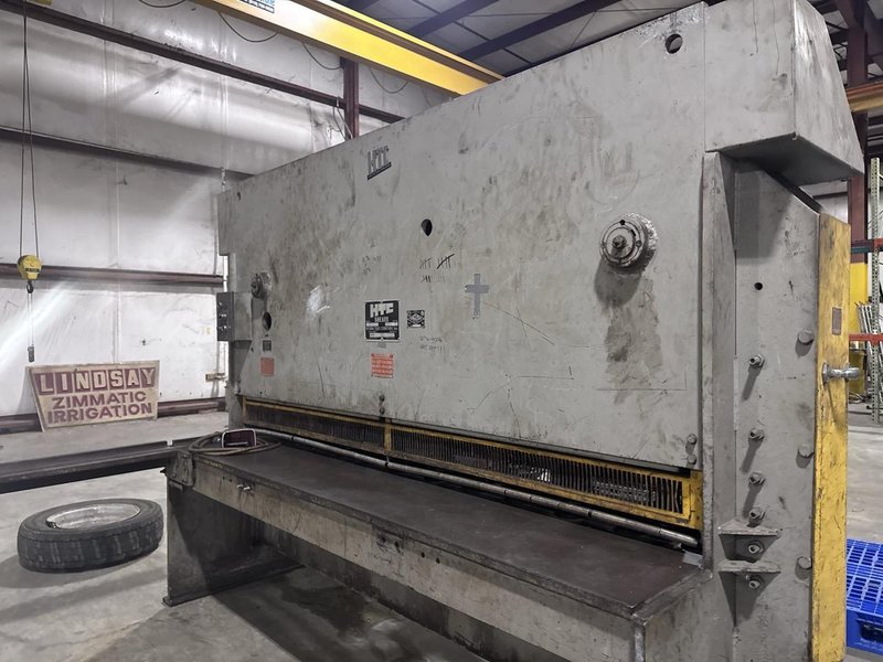 3/8″ x 8′ HTC 375-8A Shear – Backgauge