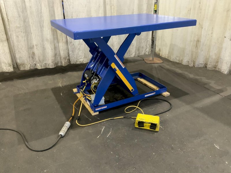 3000 LB BISHAMON MODEL L3K-TT HYDRAULIC SCISSOR LIFT TABLE STOCK #81317