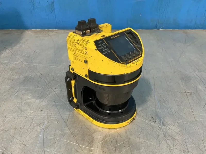 SICK SAFETY LASER SCANNER  -  SZ-V32NX