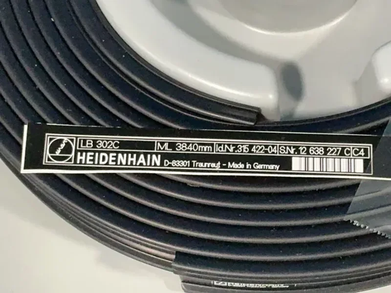 HEIDENHAIN LINEAR ENCODER SET  -  LB 302