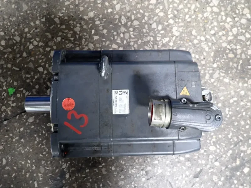 SIEMENS 5000 RPM SERVO MOTOR  -  1FK7103-2AF71-1BH1