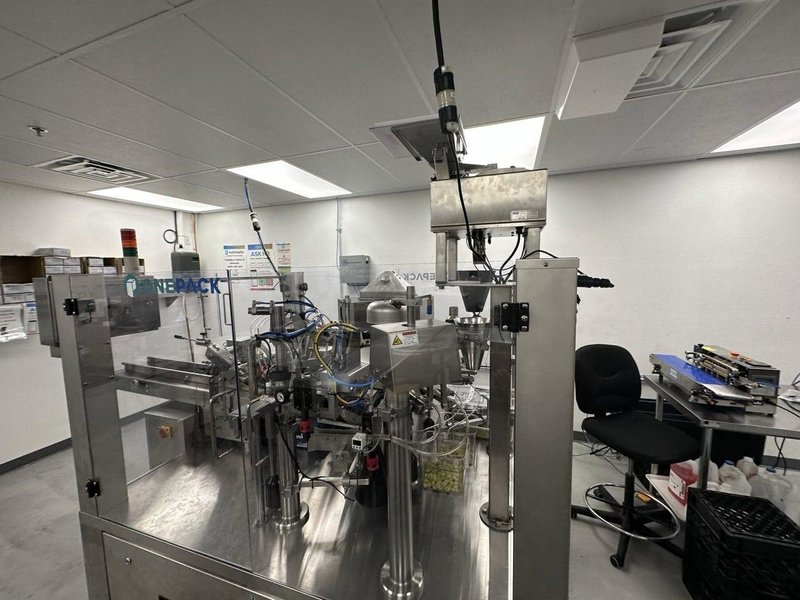 Onepack WP-8S-250Z Rotary Pouch Packaging Machine – 2022 – Like New, No Production Hours