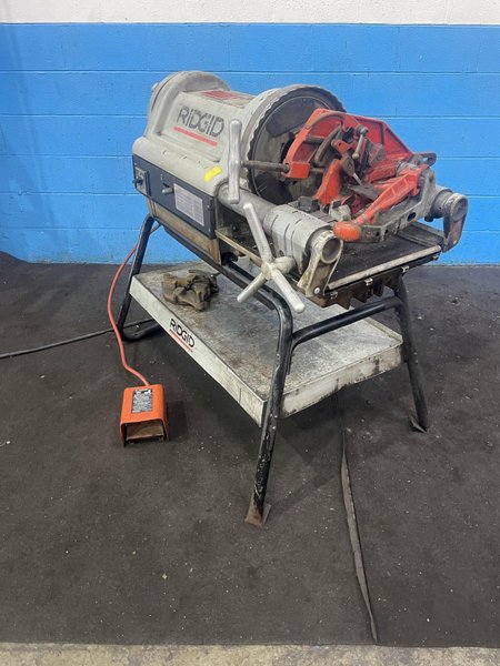 4&quot; RIDGID MODEL #1224 BOLT &amp; PIPE THREADER: STOCK 77035