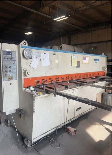 1/4″ x 10′ LVD HST-C 25/10 Hydraulic Shear, 1994