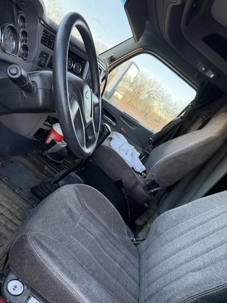 Peterbilt 579 Sleeper Truck, 2018 – 6×4 Axle