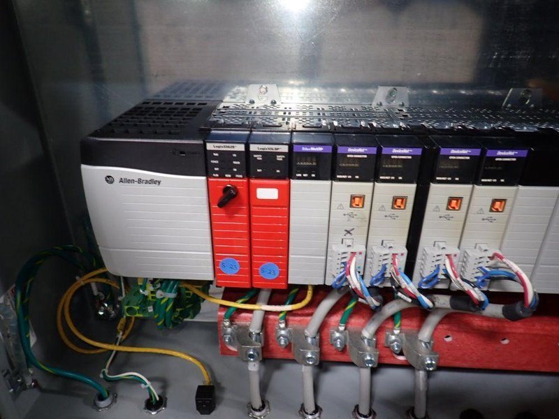 Allen Bradley Control Panel - 1000-10fhjlllllxxxxx