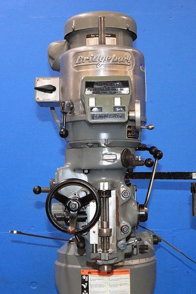 BRIDGEPORT VERTICAL MILLING MACHINE, MODEL: SERIES I
